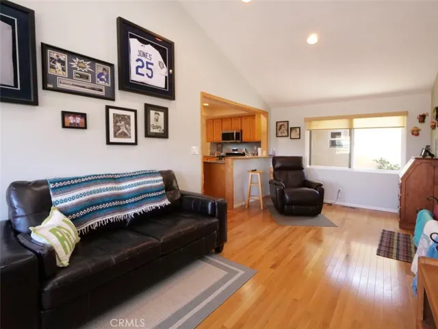 27056 Shorewood Road, Rancho Palos Verdes, California 90275