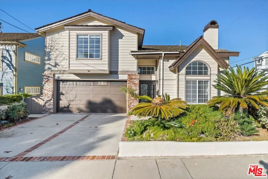 Manhattan Beach, California 90266, 4 Bedrooms Bedrooms, ,3 BathroomsBathrooms,Residential Lease,For Rent,3rd,25565675