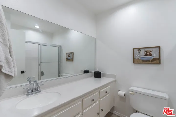 212 Cedar Heights Drive, Thousand Oaks, California 91360