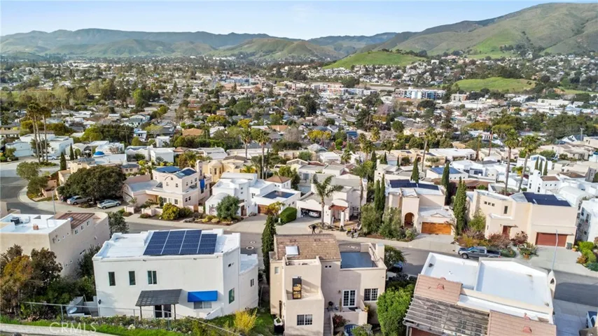 505 Bluerock Drive, San Luis Obispo, California 93401