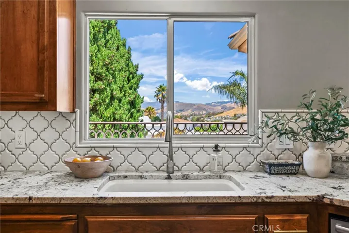 505 Bluerock Drive, San Luis Obispo, California 93401