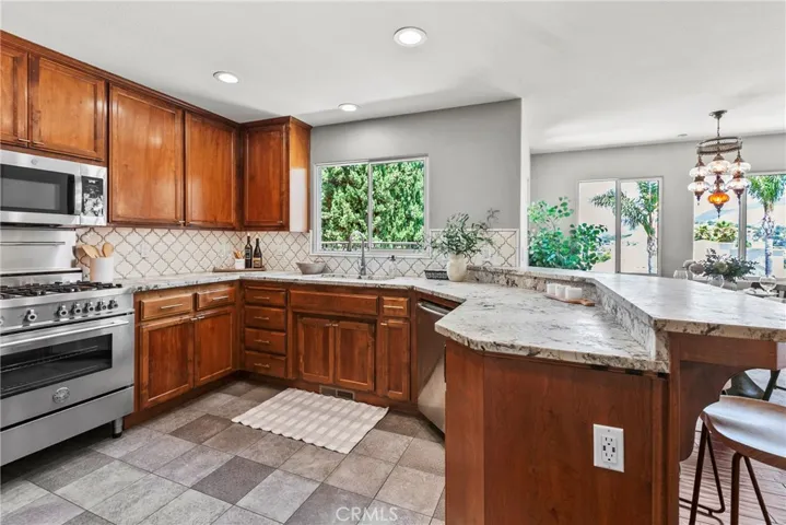 505 Bluerock Drive, San Luis Obispo, California 93401