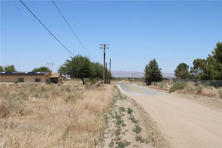 4 Ac Monte Vista Road, Phelan, California 92371