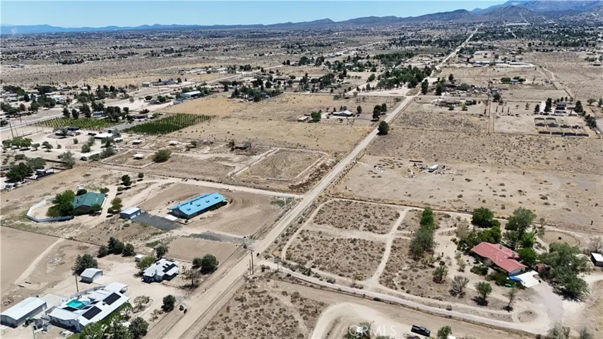 4 Ac Monte Vista Road, Phelan, California 92371
