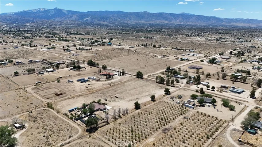 4 Ac Monte Vista Road, Phelan, California 92371