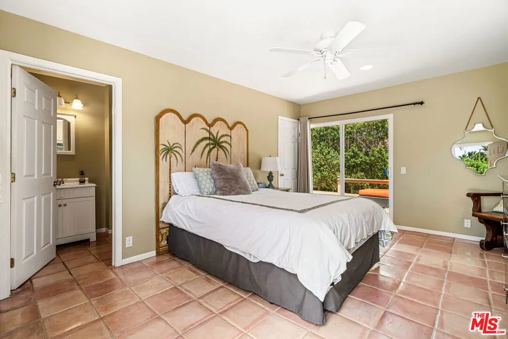 4th bedroom