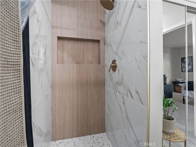 Master shower