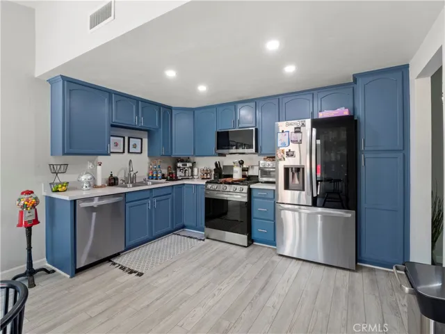 kitchen cabinets