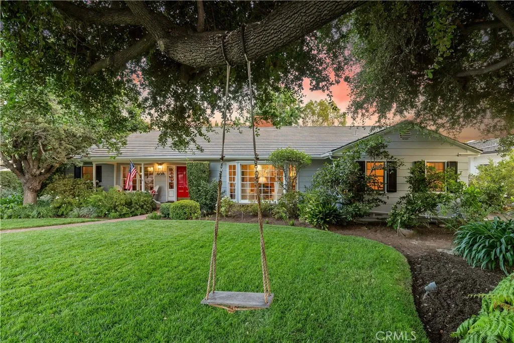 408 Oxford Drive, Arcadia, California 91007, 5 Bedrooms Bedrooms, ,4 BathroomsBathrooms,Residential,For Sale,Oxford,AR25159087