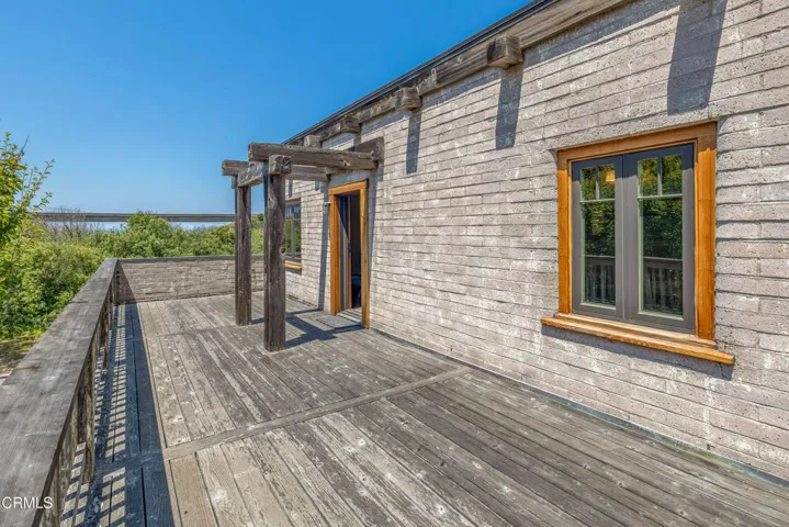 South Deck