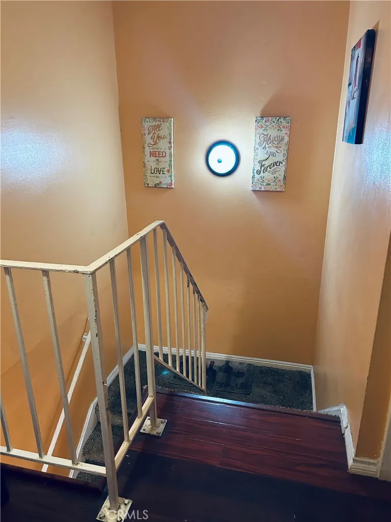 40 Camelback Avenue S 46, Carson, California 90745 home-pic-6