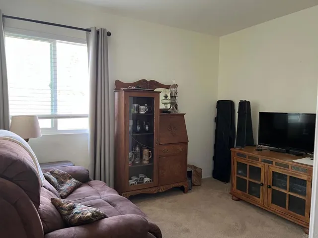 3rd Hall Bedroom