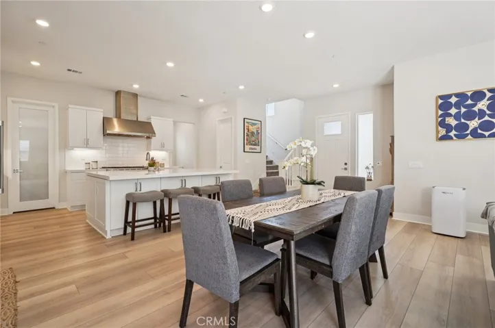27008 Declaration Road, Valencia, California 91381