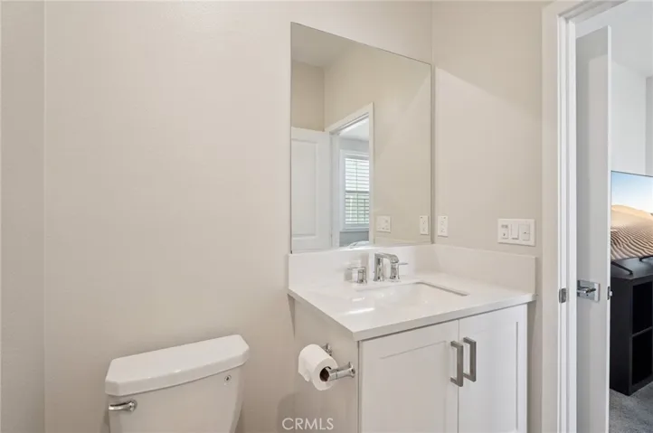 27008 Declaration Road, Valencia, California 91381