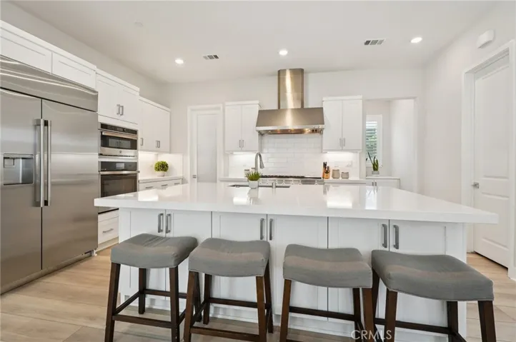 27008 Declaration Road, Valencia, California 91381