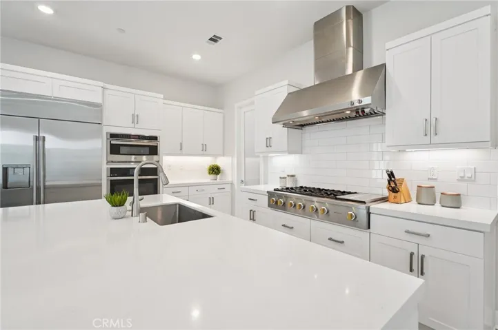 27008 Declaration Road, Valencia, California 91381