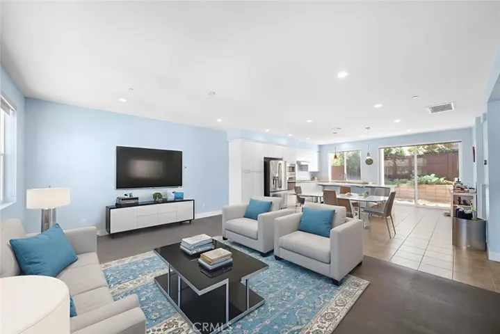 Virtually staged spacious great room