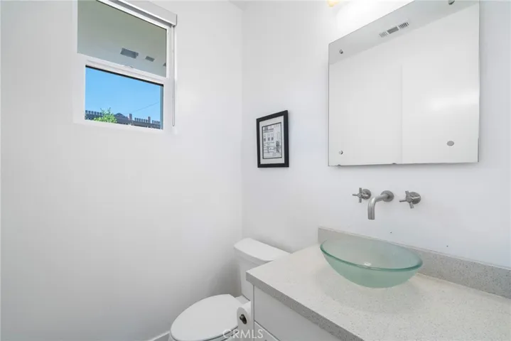 Powder room