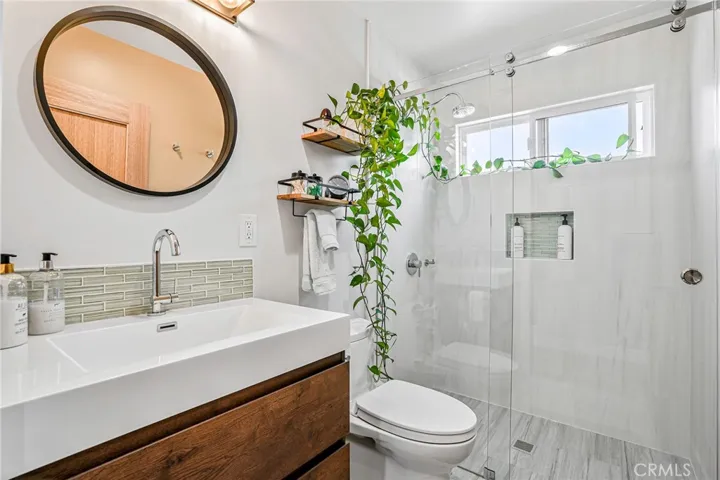 4875 W 138th Street, Hawthorne, California 90250