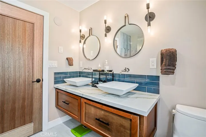 4875 W 138th Street, Hawthorne, California 90250
