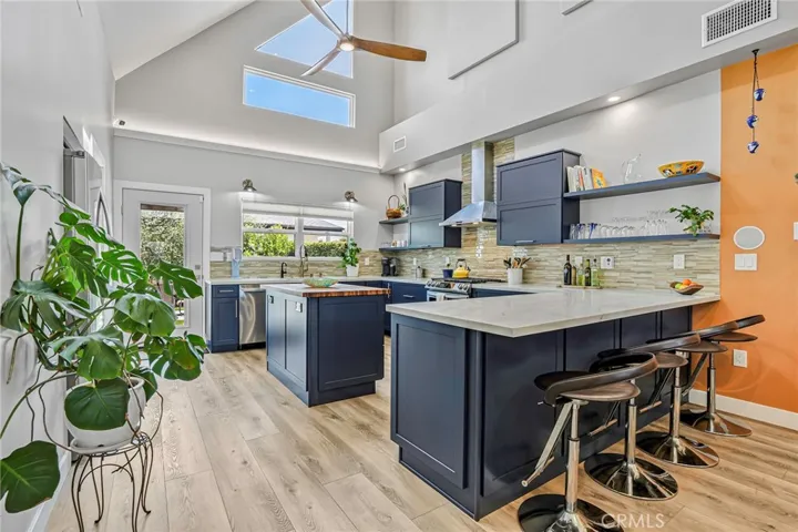 4875 W 138th Street, Hawthorne, California 90250