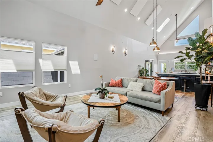4875 W 138th Street, Hawthorne, California 90250