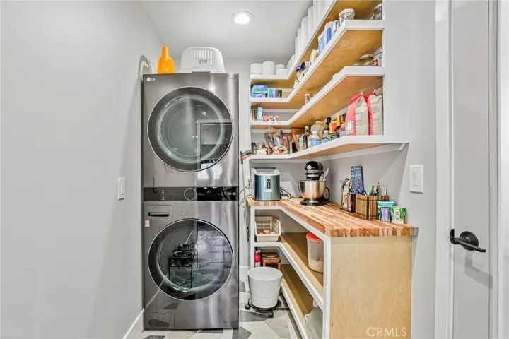 4875 W 138th Street, Hawthorne, California 90250