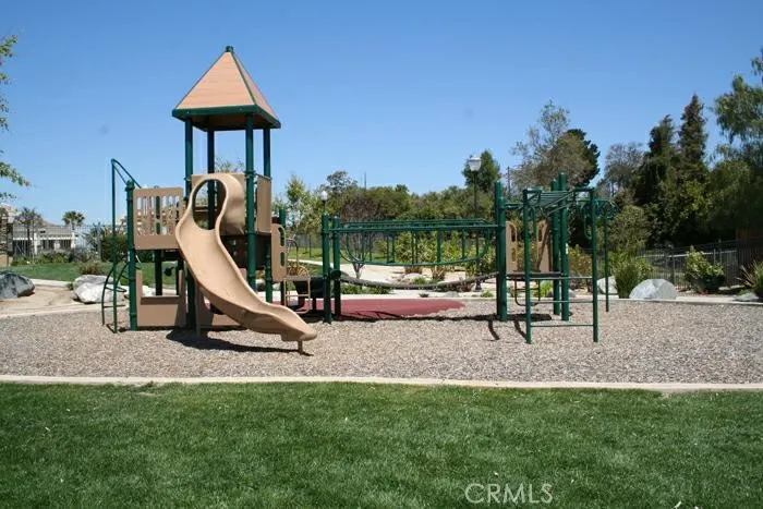 Victoria Grove Community Playground