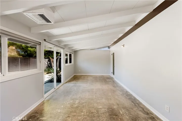 3033 Volk Avenue, Long Beach, California 90808