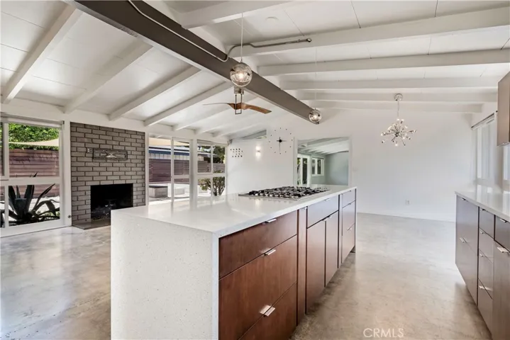 3033 Volk Avenue, Long Beach, California 90808