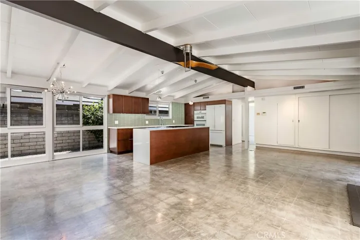3033 Volk Avenue, Long Beach, California 90808