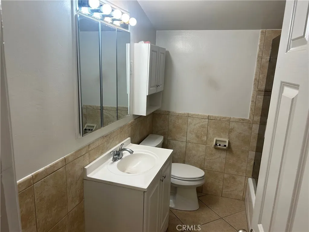 13137 Faust Avenue, Downey, California 90242 home-pic-6