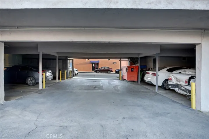 10303 Long Beach Boulevard, Lynwood, California 90262