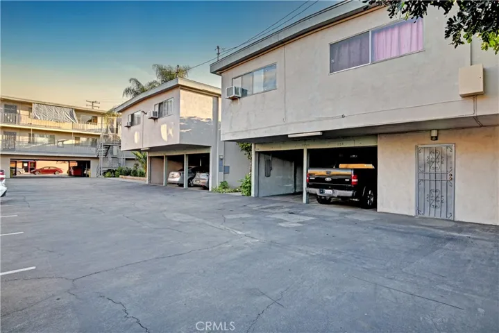 10303 Long Beach Boulevard, Lynwood, California 90262