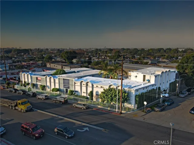 10303 Long Beach Boulevard, Lynwood, California 90262