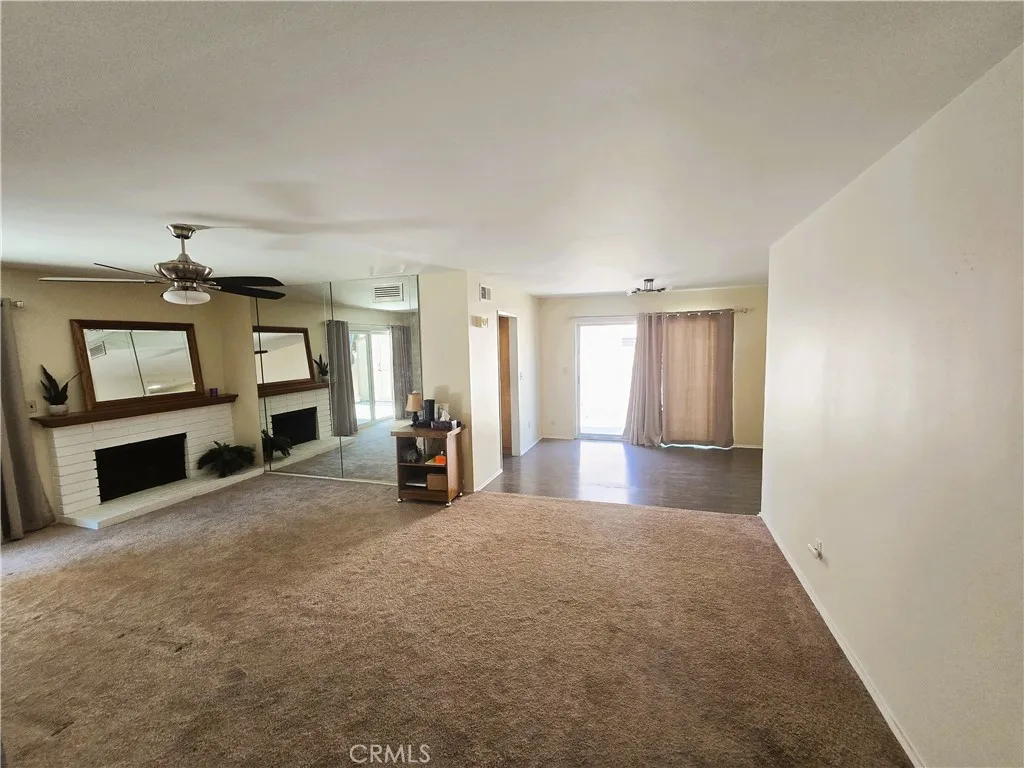 26487 Fairway Circle, Newhall, California 91321 home-pic-33