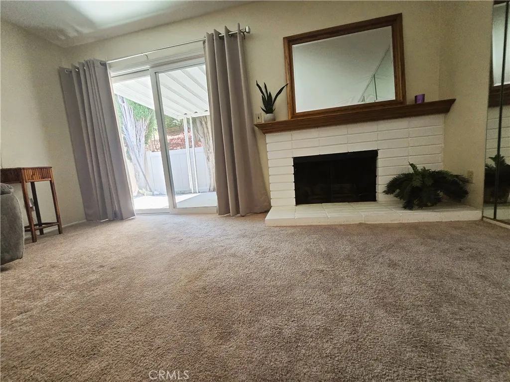 26487 Fairway Circle, Newhall, California 91321 home-pic-35