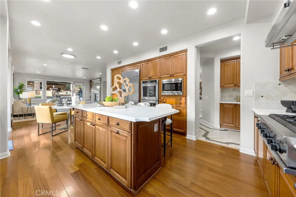 2271 Redwood Drive, Glendora, California 91741 home-pic-14