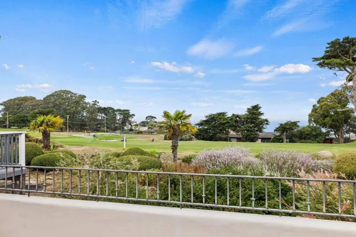 836 Jewell Avenue, Pacific Grove, California 93950