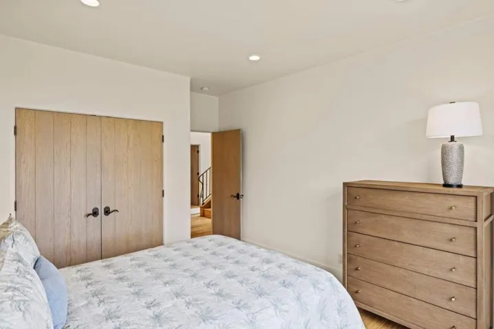 836 Jewell Avenue, Pacific Grove, California 93950