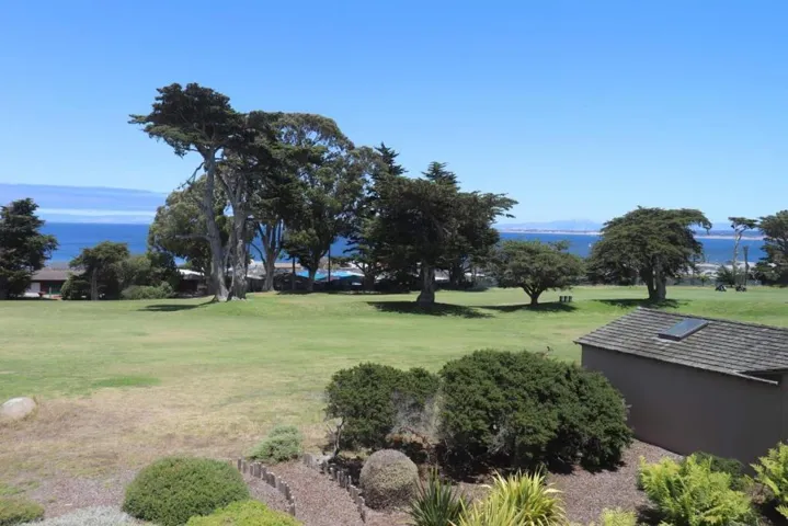 836 Jewell Avenue, Pacific Grove, California 93950