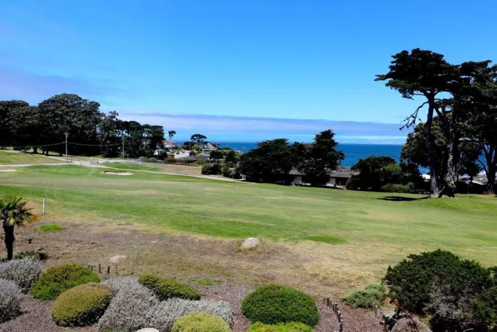 836 Jewell Avenue, Pacific Grove, California 93950