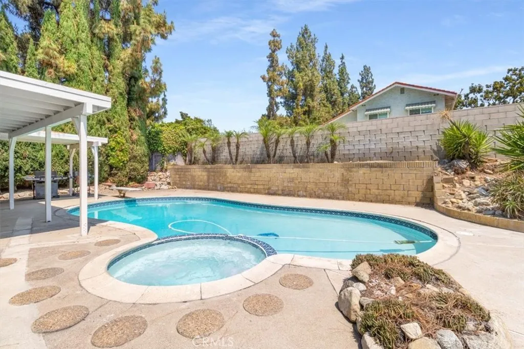 1193 W 13th Street, Upland, California 91786 home-pic-42