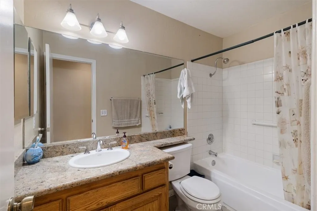 1193 W 13th Street, Upland, California 91786 home-pic-20