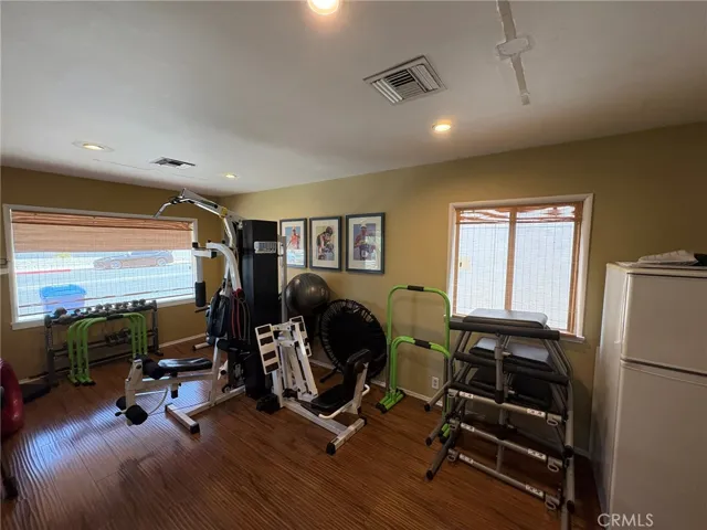 612 E Glenoaks Boulevard, Glendale, California 91207