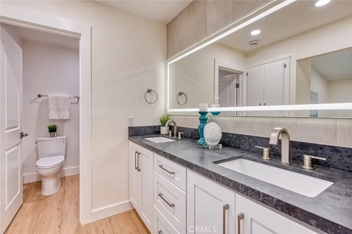 2654 Vista Ornada, Newport Beach, California 92660