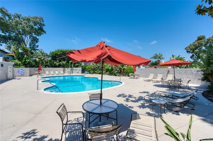 2654 Vista Ornada, Newport Beach, California 92660