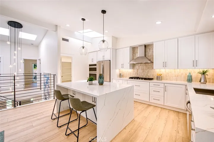 2654 Vista Ornada, Newport Beach, California 92660