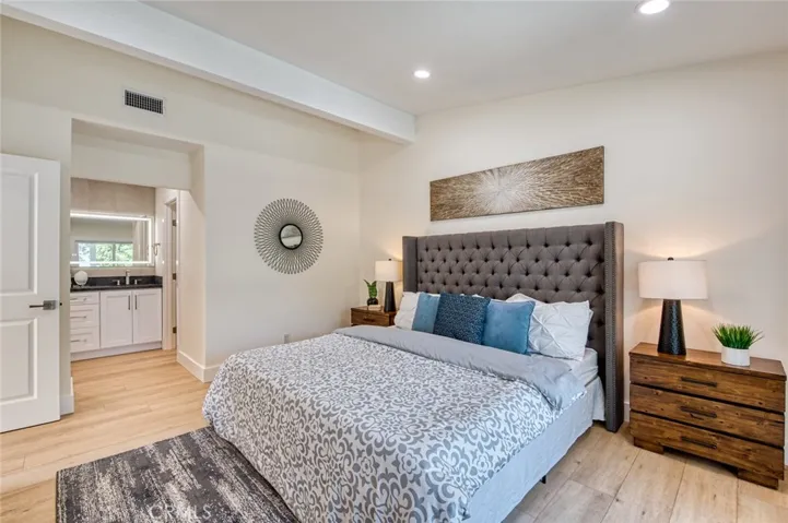 2654 Vista Ornada, Newport Beach, California 92660