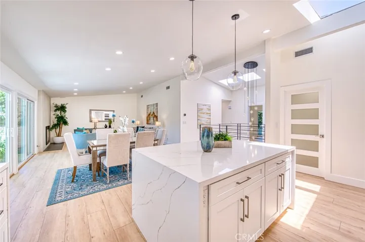 2654 Vista Ornada, Newport Beach, California 92660